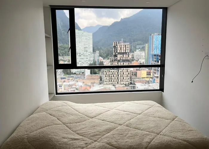 Acogedor Apartamento Centro Bogota Edificio Torre Barcelona Vista Monserrate Al Lado The Spot