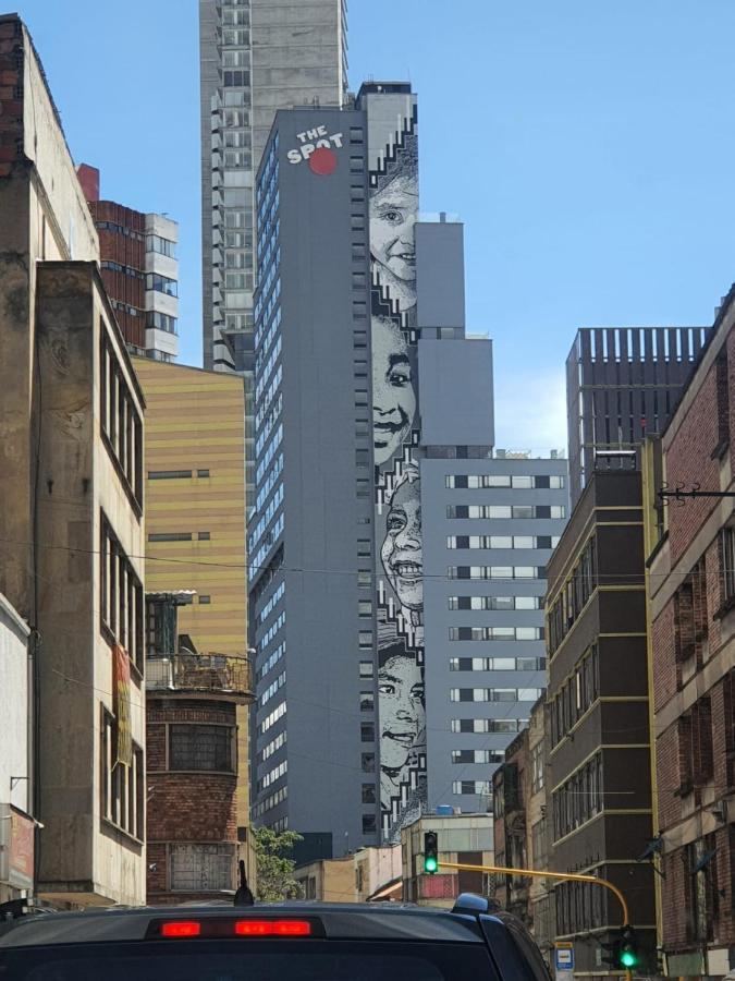 Apartamento Acogedor Centro Edificio Torre Barcelona Vista Monserrate Al Lado The Spot Bogotá