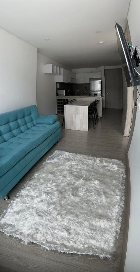 En Torre Barcelona Ve Monserrate Lado The Spotty Apartment *